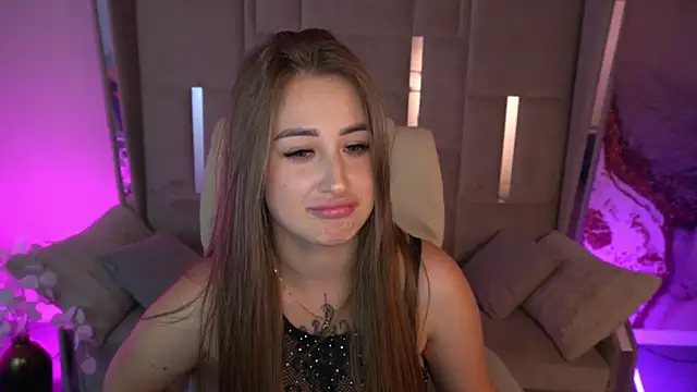 GentleAdellee live sex cam