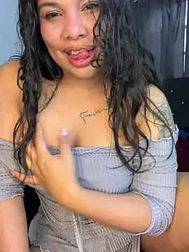 Rashell1_Queen webcam