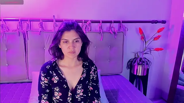 julianaaldanaa webcam