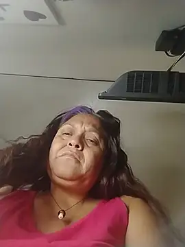 THEBEDroomdoOR webcam