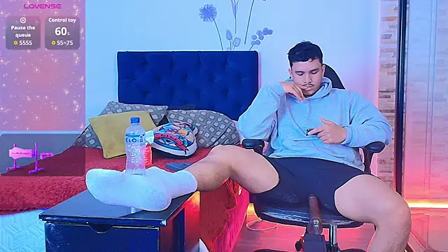 jeisonstark live cam on StripChat