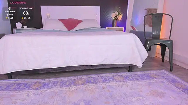 VioletPaket live cam on StripChat