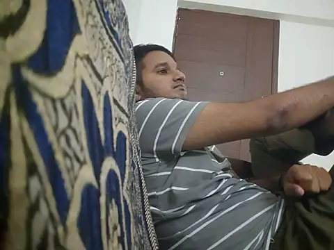 IM_NAUGHTY_JON webcam