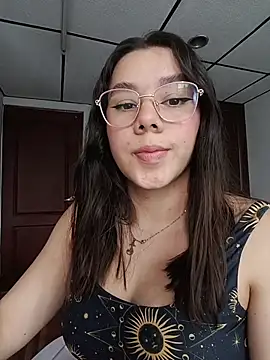 EmmaSulivan live cam on StripChat