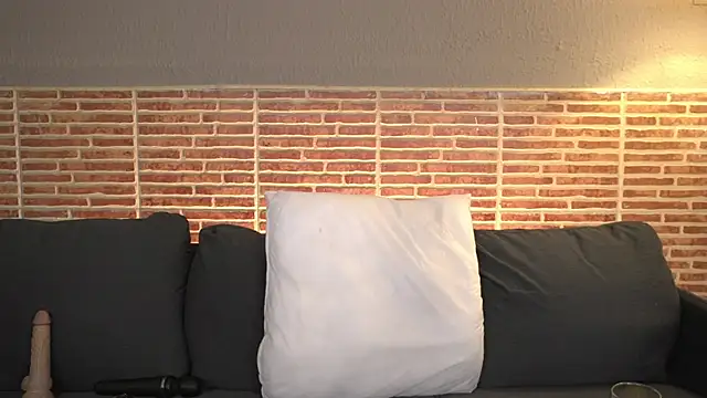 cherry_bunnyx live cam on StripChat