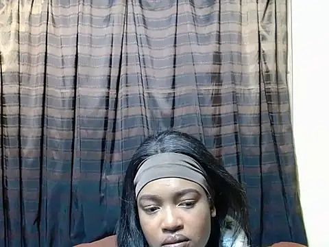 HotSexyCindy webcam