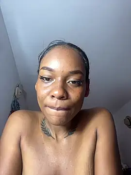 Nathi_Parker webcam