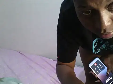 Cocokitty2 live cam on StripChat