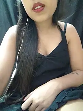 Roshni_98 webcam
