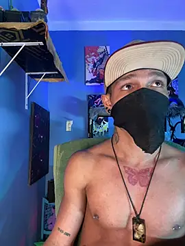 CRAZY-BOY99 webcam