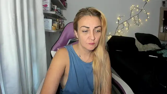 adri_smoke25 webcam