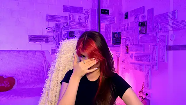EvaThopson live cam on StripChat