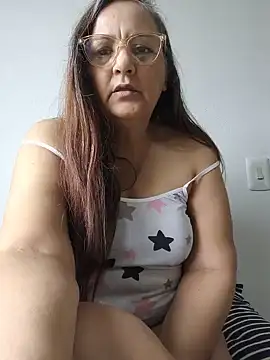Noemipopi webcam