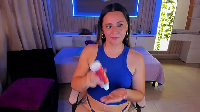 Alison_ang webcam