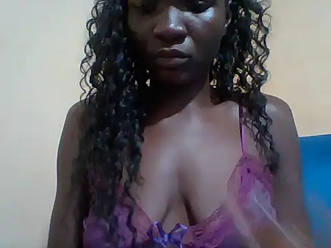 Queenshazz live cam on StripChat