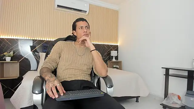 Damian_romanoff_ webcam