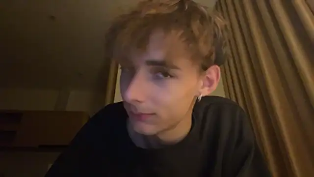 YourLucius webcam
