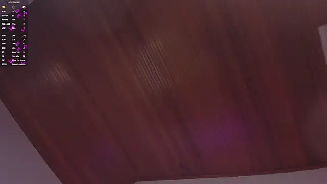 elodie_walker live cam on StripChat