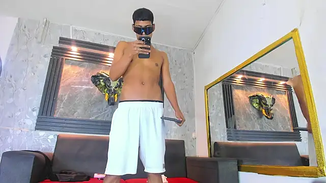 Yeff_26 webcam