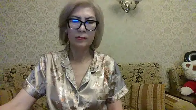 Elegant00Lady webcam