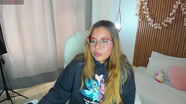 Evely_crosss webcam