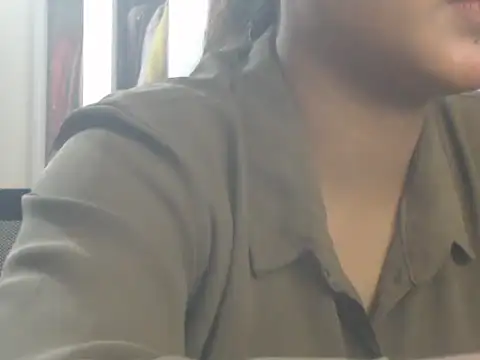 NancyRuvi webcam