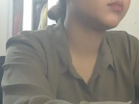 NancyRuvi webcam
