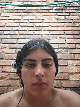 MishRaven webcam