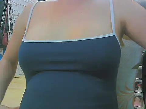 keepmepregnantT webcam
