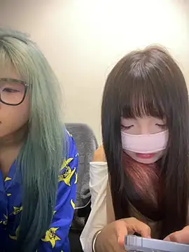 Rocket-Girl live cam on StripChat