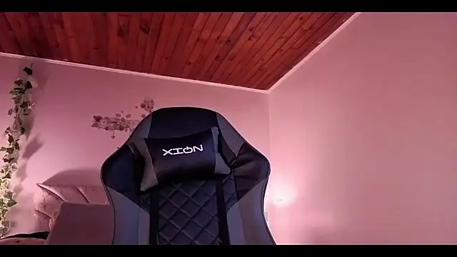 saralynnnX