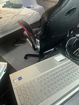 AngelLatinBoy webcam