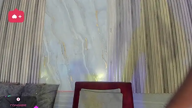 BriannaChelsea webcam