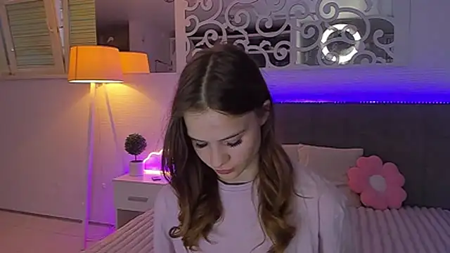 LuisaClover webcam
