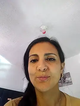 BasmaHernandez webcam