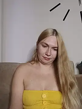 KisaVixen webcam