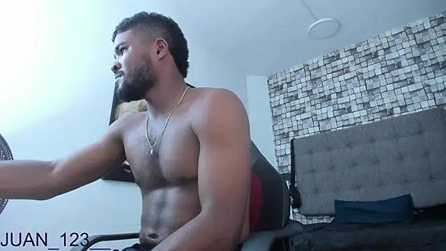 Juan_123__ webcam