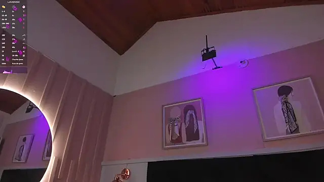 elodie_walker webcam