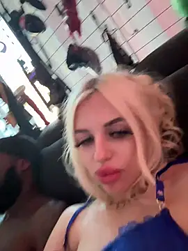 Steffi_Snowbunny webcam