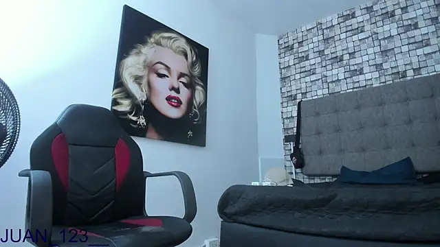 Juan_123__ webcam