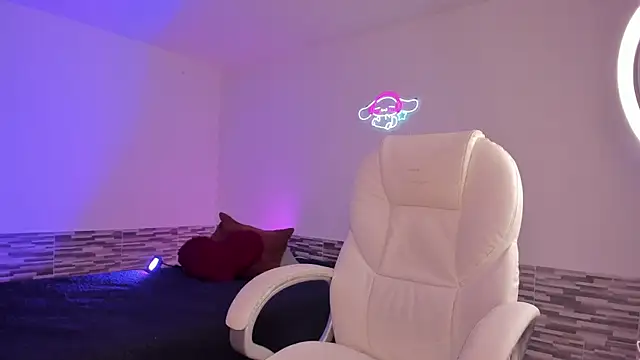 KittyVelve webcam