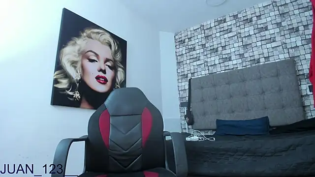 Juan_123__ webcam