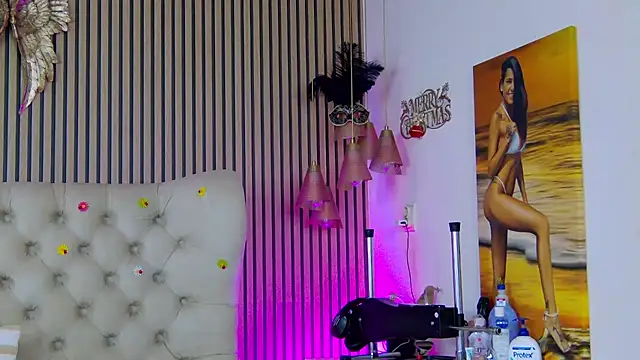 PlayfulShow webcam