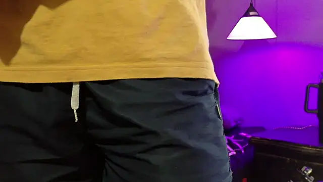 Karim_mansur webcam