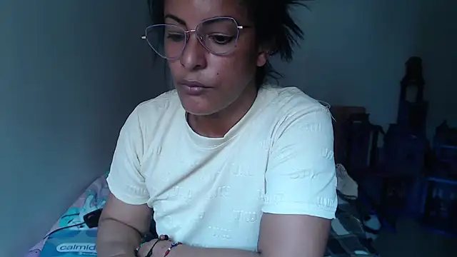 kateleyagrey webcam
