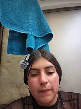 MishRaven webcam