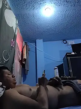 themorenofit08 webcam