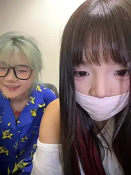 Rocket-Girl live cam on StripChat