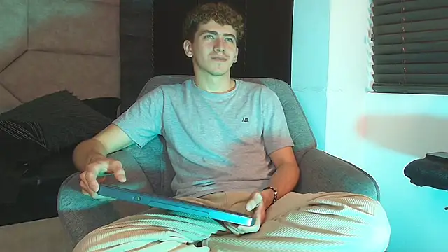 Tyler_Mcrey webcam