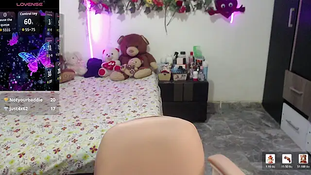 sexysusan4you live cam on StripChat